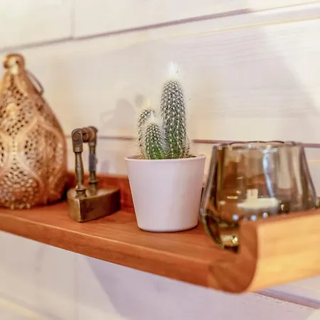 Kisvacok Tiny House * Verőcemaros