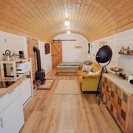 Kisvacok Tiny House Casa de Férias *